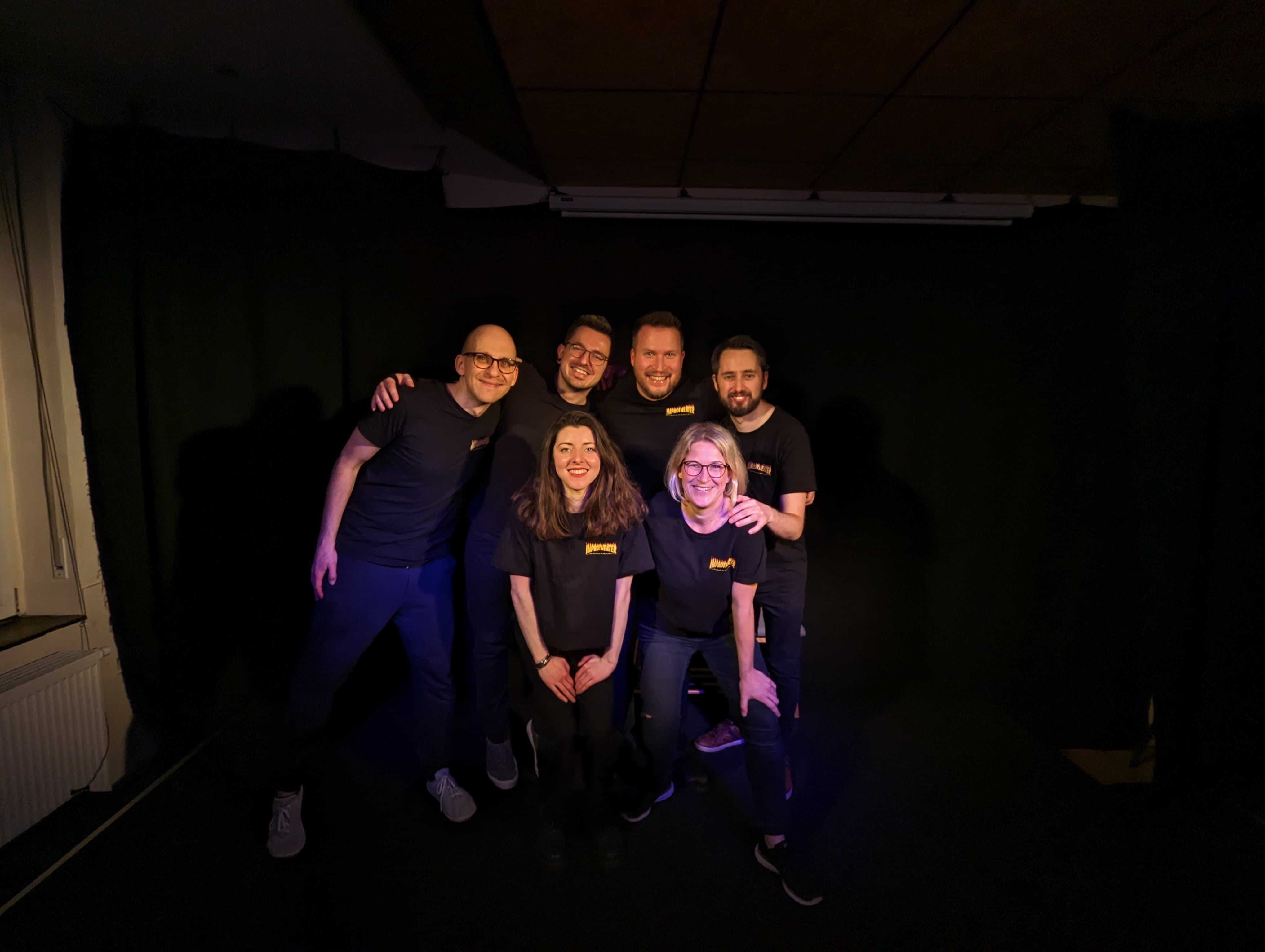 Group Hug Impression 16