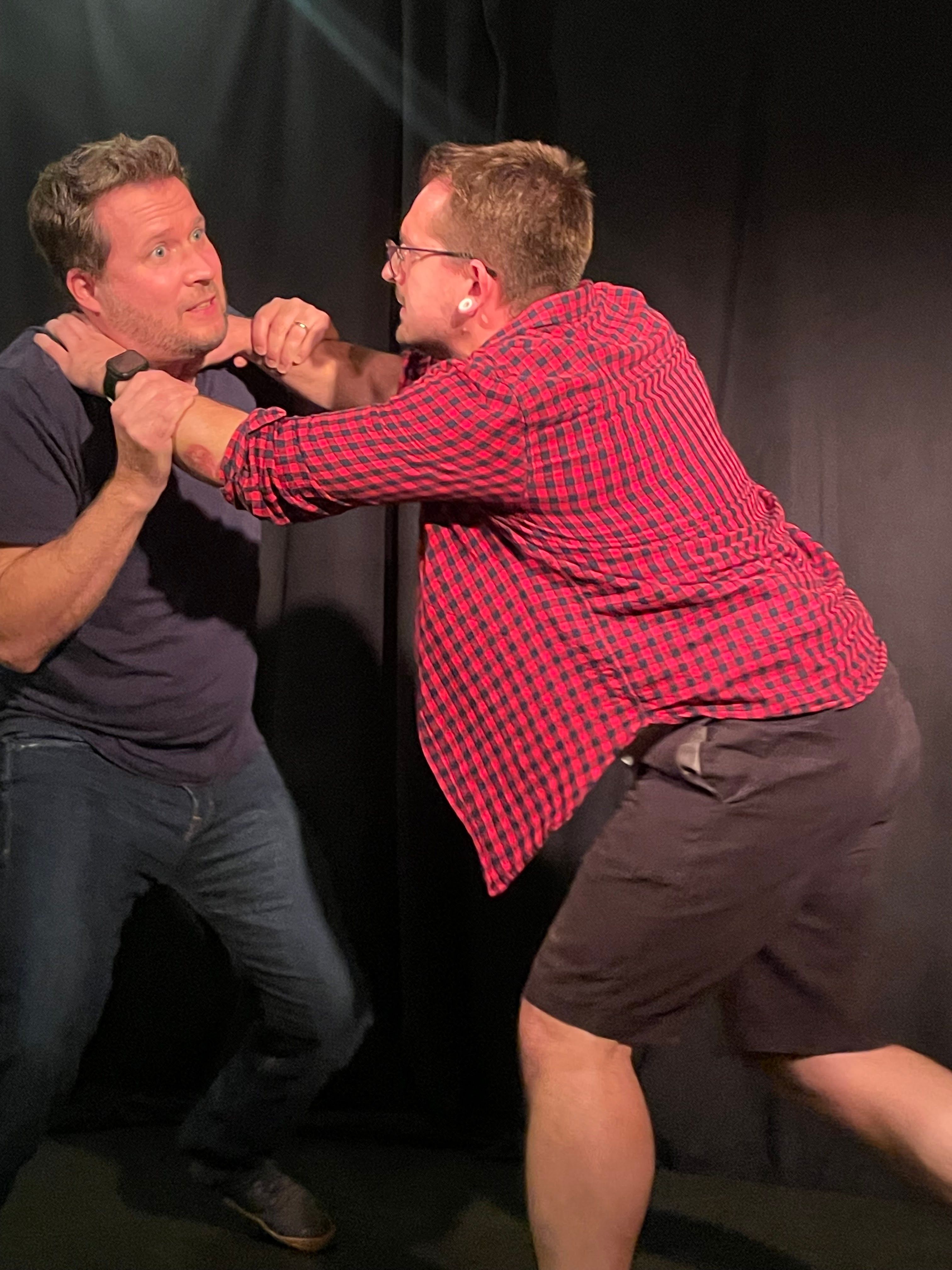 Group Hug Impression 83