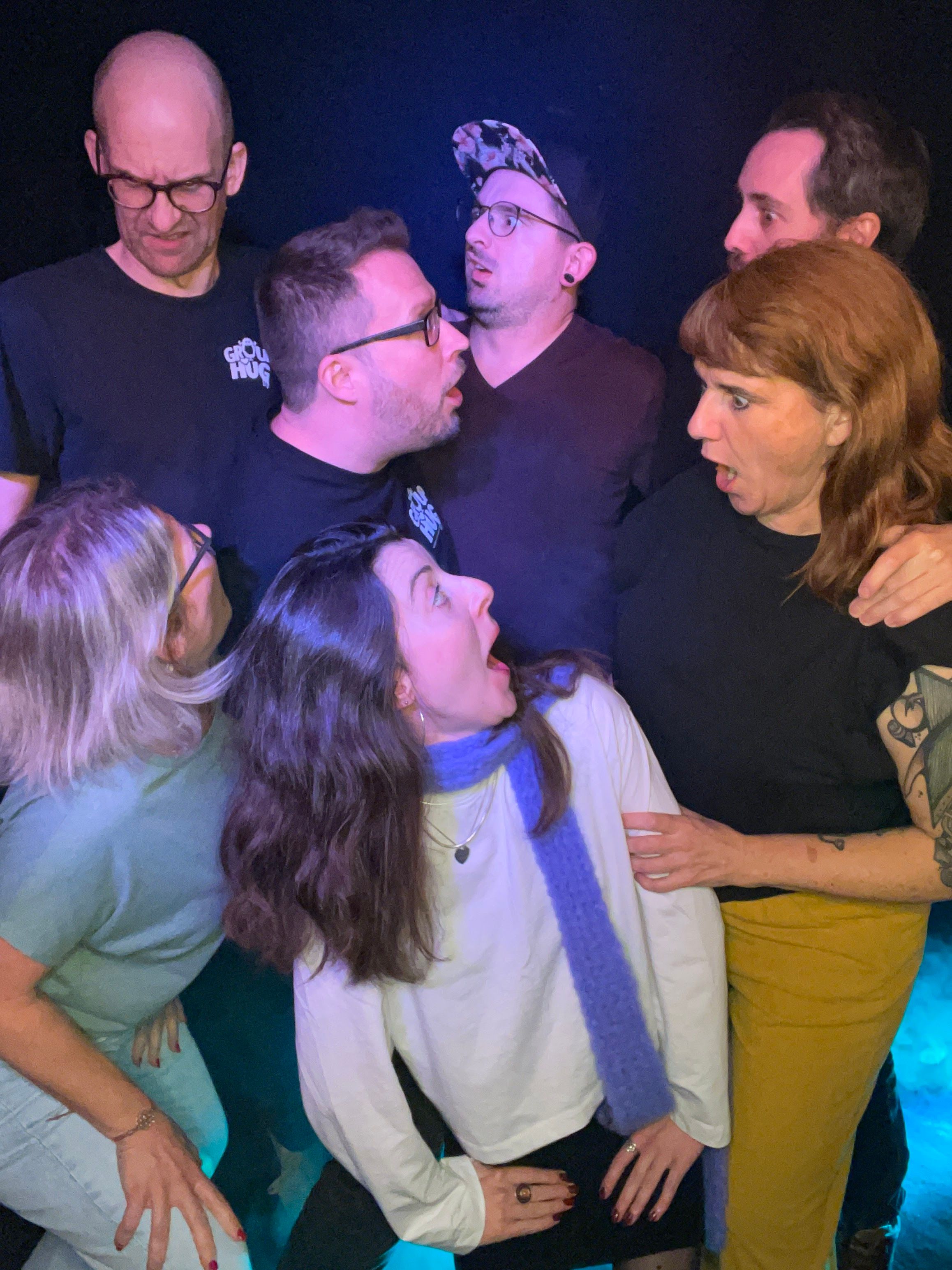 Group Hug Impression 88